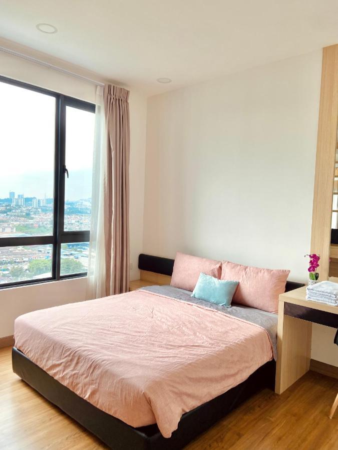 Dream Suite 2 - Landmark Residence 1, High Floor, Nice View, Wi-Fi & Tv Box Kajang Ngoại thất bức ảnh