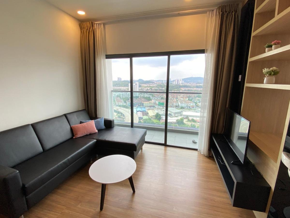 Dream Suite 2 - Landmark Residence 1, High Floor, Nice View, Wi-Fi & Tv Box Kajang Ngoại thất bức ảnh